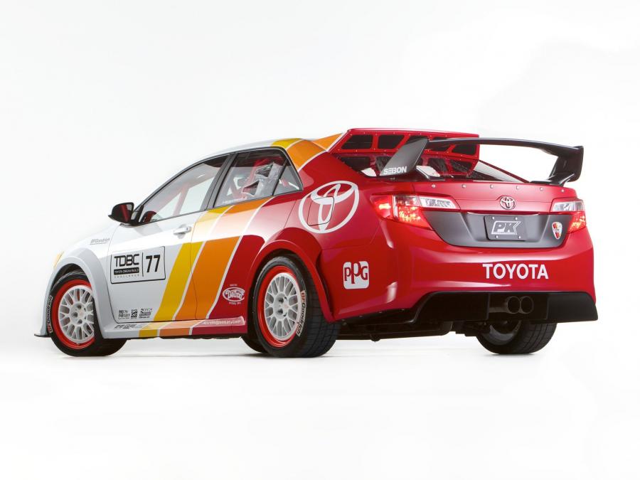  Toyota Camry CamRally 2013 года  (фото 3 из 7)